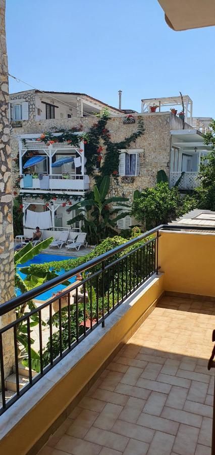 Aparthotel Nicoll *
